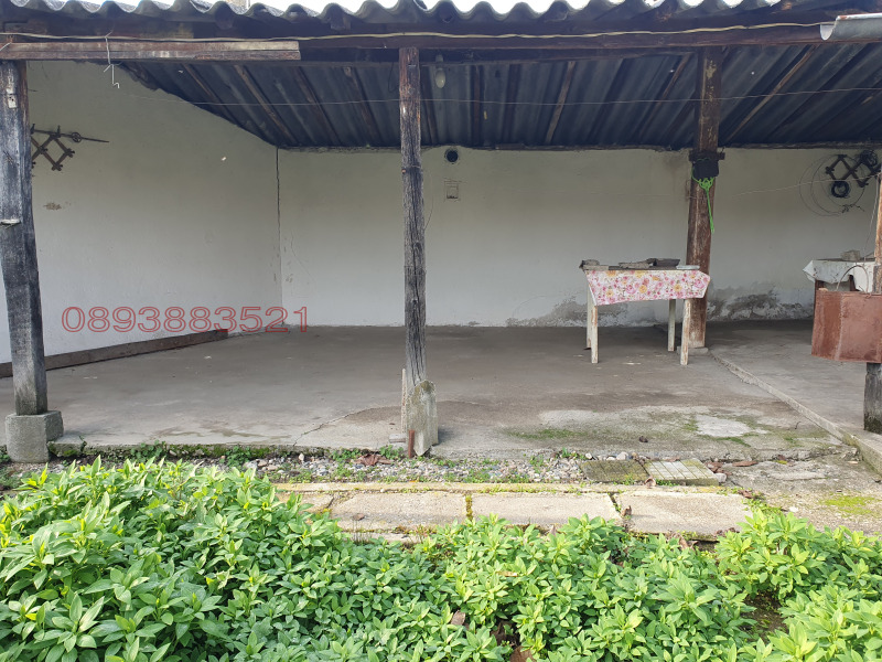 Продава КЪЩА, с. Бегово, област Пловдив, снимка 15 - Къщи - 52713849