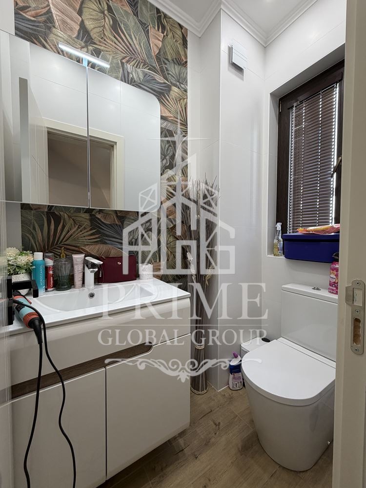 Продава КЪЩА, гр. Бургас, Сарафово, снимка 11 - Къщи - 55008755