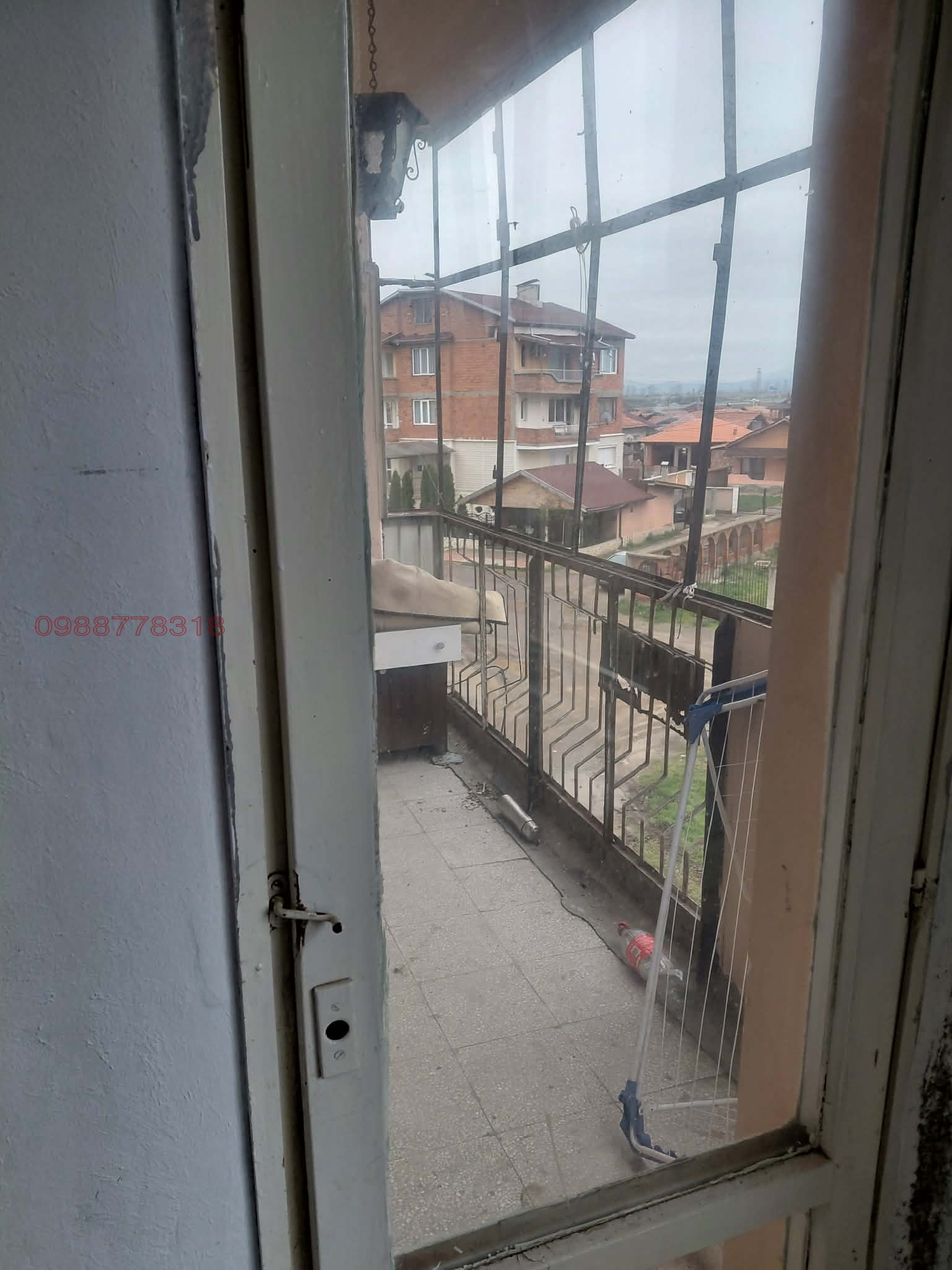 Продава 2-СТАЕН, гр. Кюстендил, Изток, снимка 2 - Апартаменти - 54041744