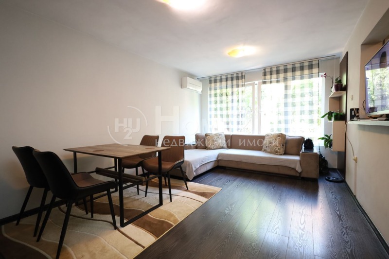 Продава  2-стаен, град Варна, Аспарухово •  114 900 € • ID 97092097 — holmes.bg - [1] 
