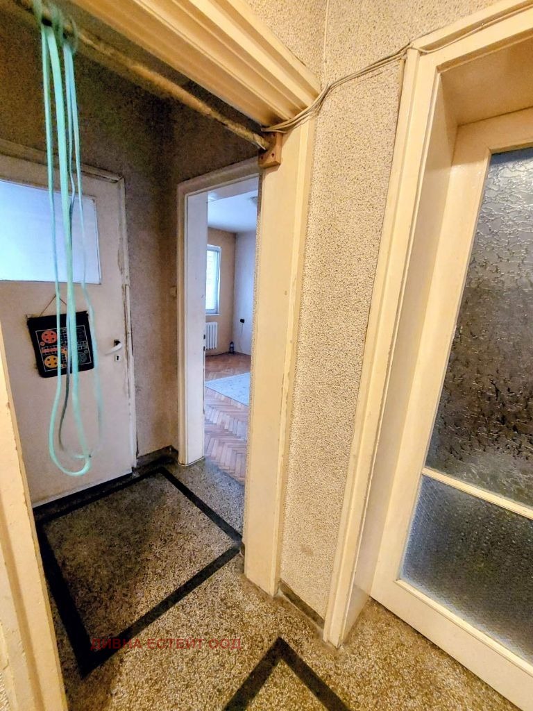 Продава 2-СТАЕН, гр. София, Света Троица, снимка 9 - Апартаменти - 52350199