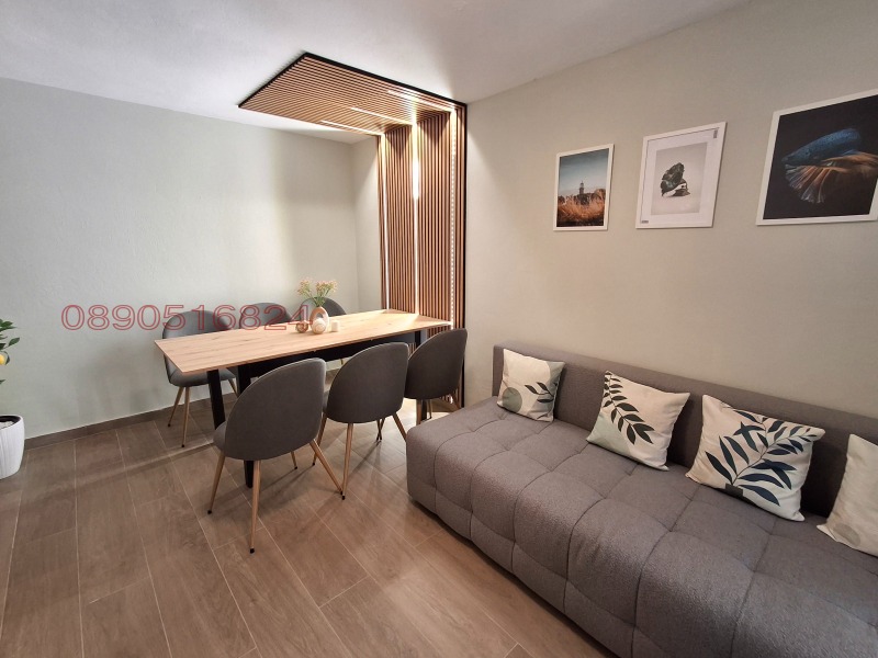 Продава 3-СТАЕН, Извън страната, област Извън страната