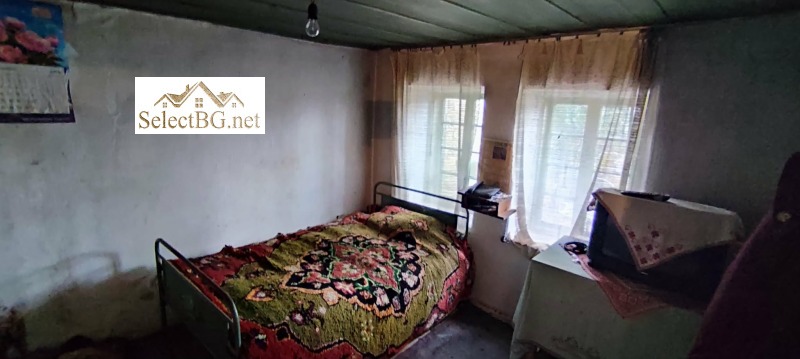 Продава КЪЩА, с. Водолей, област Велико Търново, снимка 5 - Къщи - 52735660