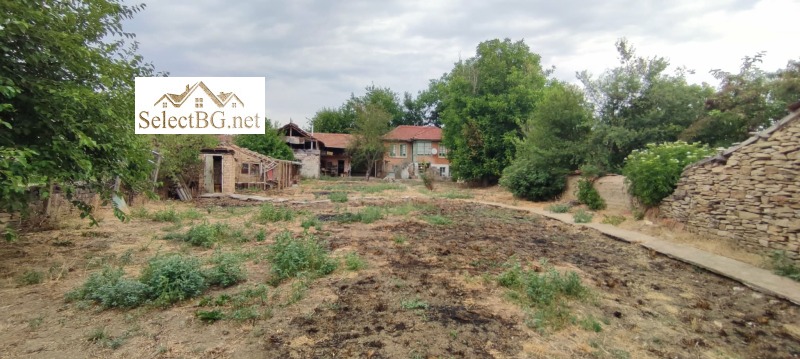 Продава КЪЩА, с. Водолей, област Велико Търново, снимка 2 - Къщи - 52735660