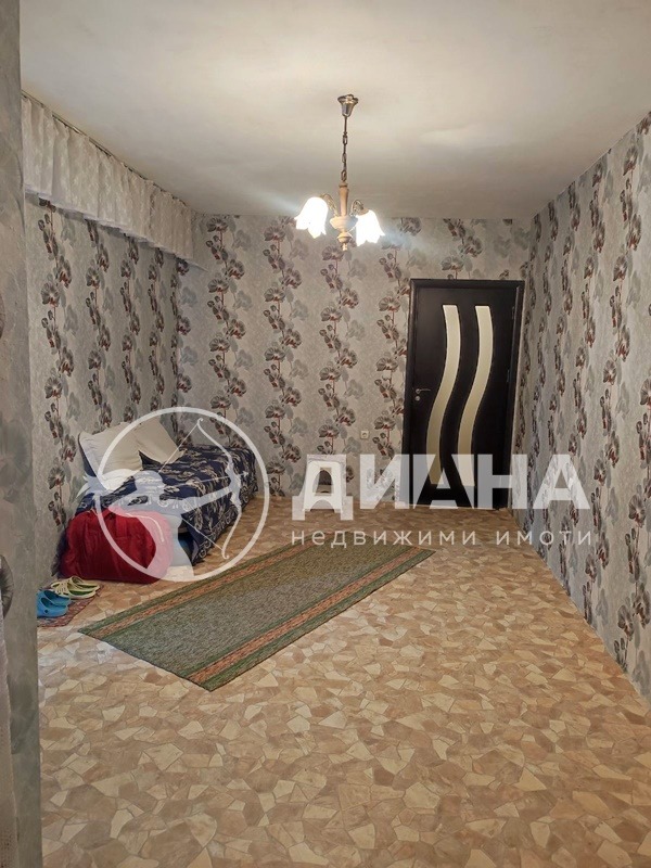 Продава 1-СТАЕН, гр. Пловдив, Южен, снимка 2 - Апартаменти - 52705789