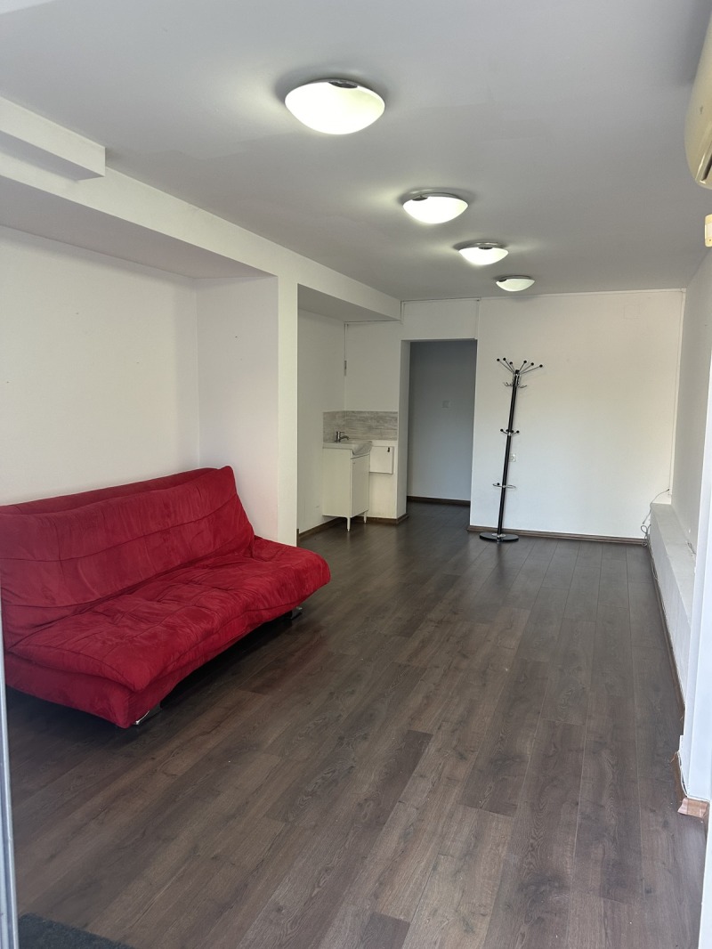 Te koop  Kantoor Sofia , Iztok , 70 m² | 17159263 - afbeelding [2]