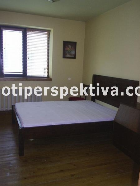 Продава ЕТАЖ ОТ КЪЩА, гр. Пловдив, Център, снимка 6 - Етаж от къща - 54078308