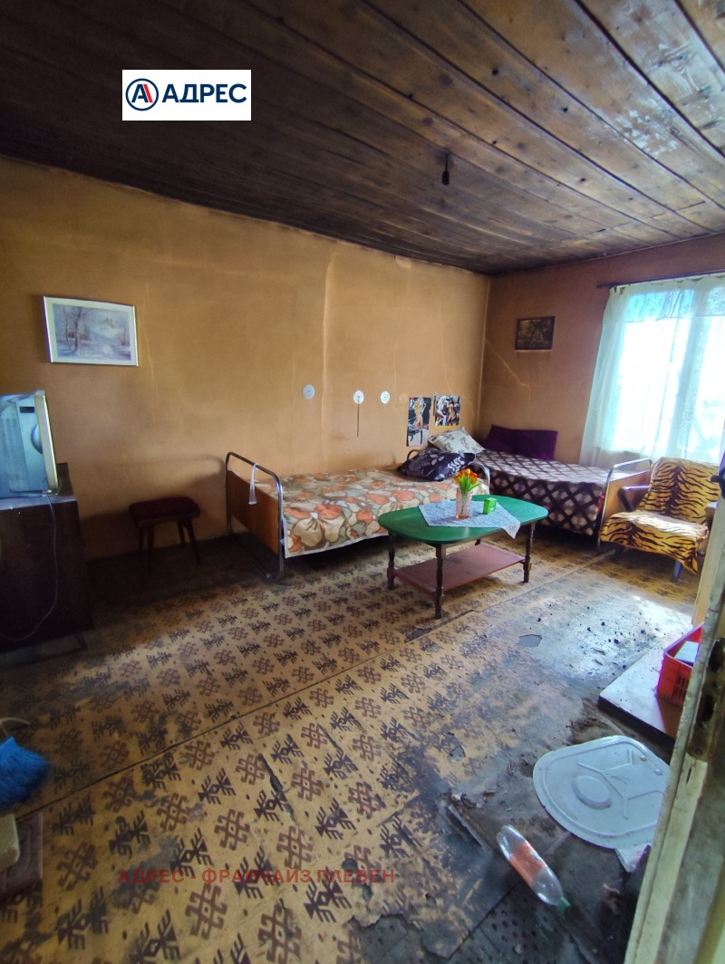 Продава КЪЩА, с. Ясен, област Плевен, снимка 6 - Къщи - 52600151