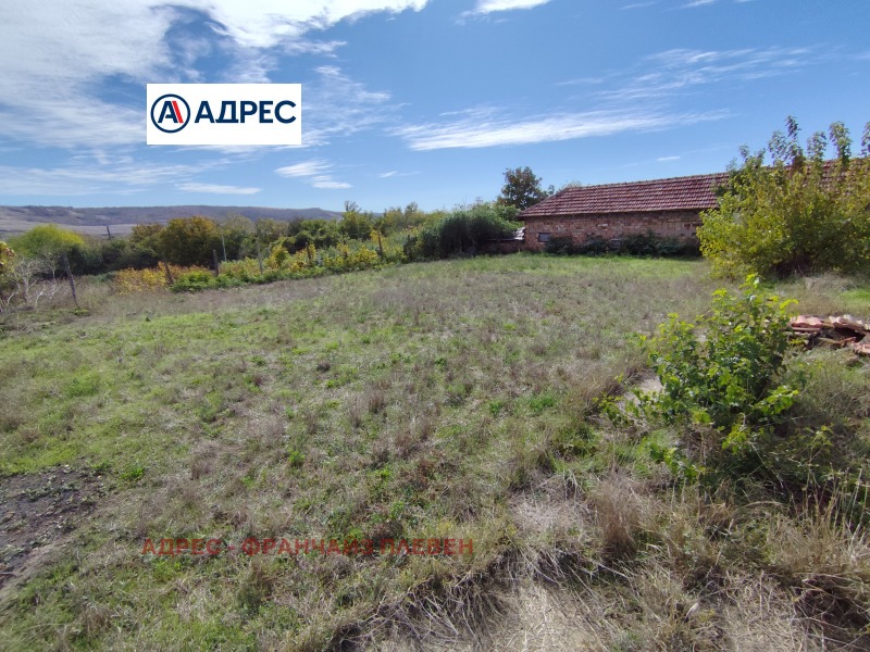 Продава КЪЩА, с. Ясен, област Плевен, снимка 4 - Къщи - 52600151