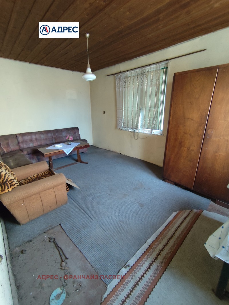 Продава КЪЩА, с. Ясен, област Плевен, снимка 5 - Къщи - 52600151