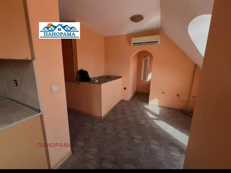 Продава 2-СТАЕН, гр. Пловдив, Кючук Париж, снимка 2 - Апартаменти - 52198720