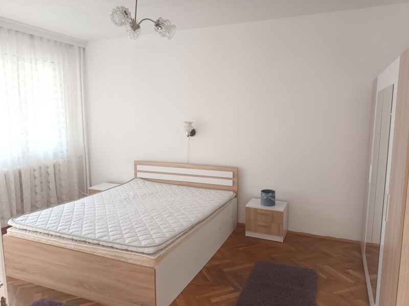 In vendita  2 camere da letto Sofia , Hadgi Dimitar , 90 mq | 42828954
