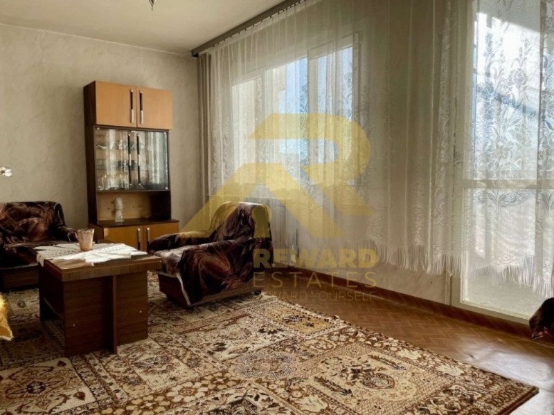 Продава  3-стаен град София , Обеля 2 , 92 кв.м | 43652284