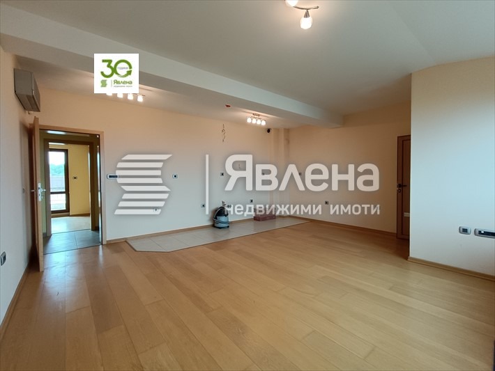 Продава 3-СТАЕН, гр. Варна, Галата, снимка 2 - Апартаменти - 55126121