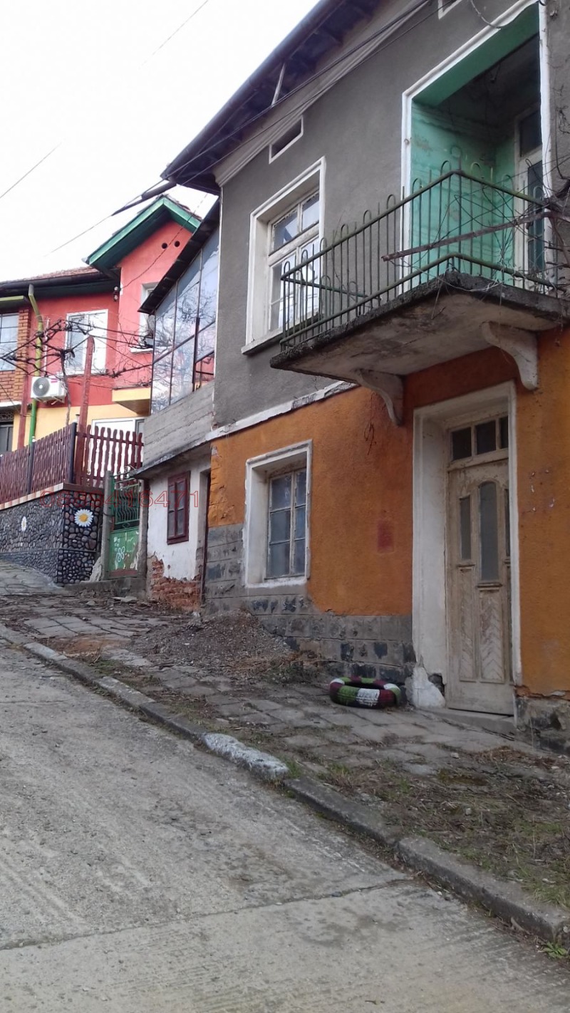 Продава КЪЩА, с. Игнатица, област Враца, снимка 2 - Къщи - 52909592