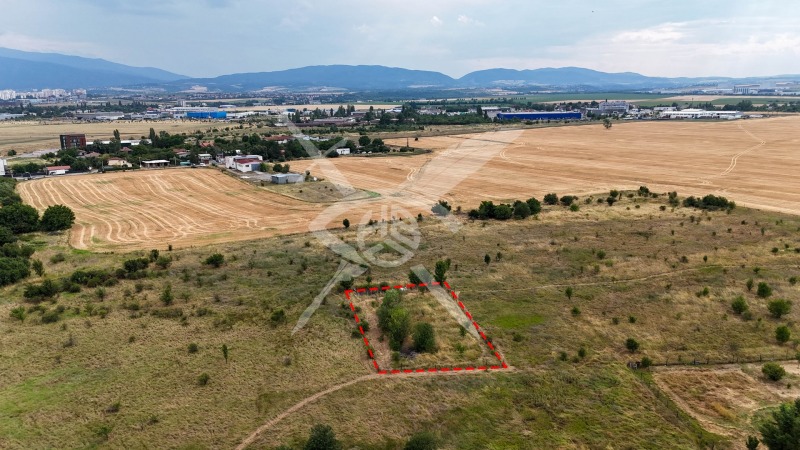 Продава  Парцел, град София, с. Волуяк •  150 000 EUR • ID 70345554 — holmes.bg - [1] 