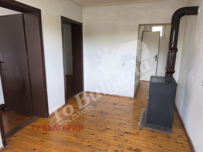 Продава КЪЩА, с. Раданово, област Велико Търново, снимка 7 - Къщи - 54639114