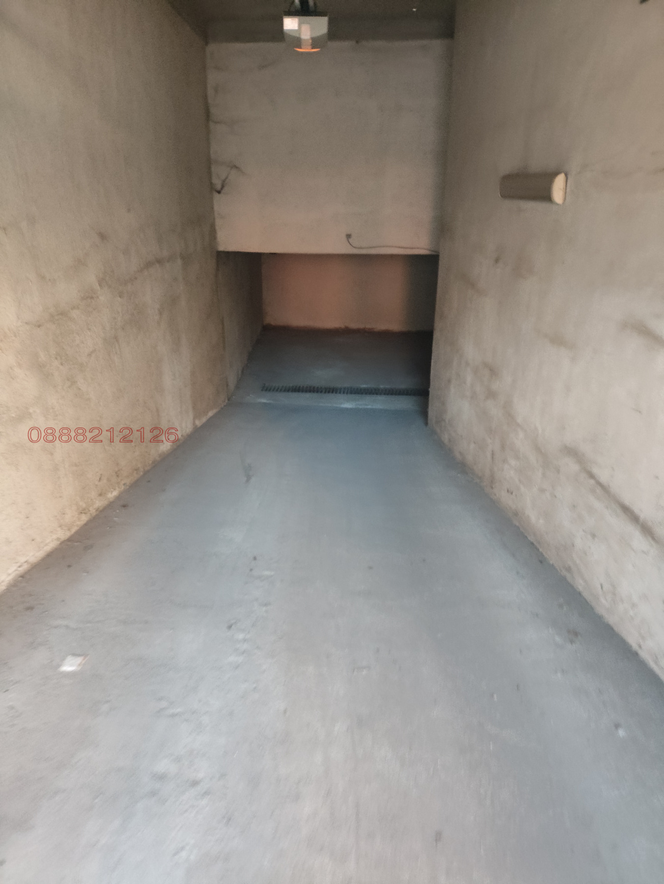 Продава ГАРАЖ, ПАРКОМЯСТО, гр. Варна, Бриз