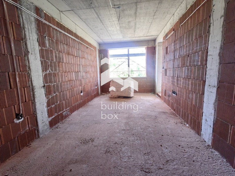 Продава  2-стаен град Пловдив , Южен , 80 кв.м | 56727505 - изображение [2]