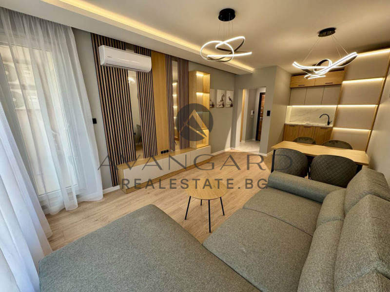 Продава  2-стаен град Пловдив , Остромила , 60 кв.м | 16603287