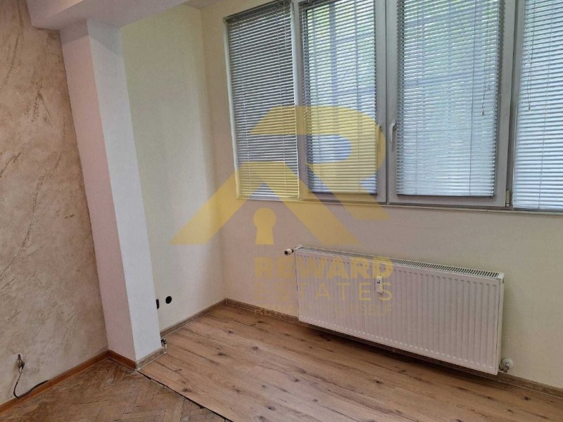 Till salu  2 sovrum Sofia , Suhata reka , 65 kvm | 22642385 - bild [9]