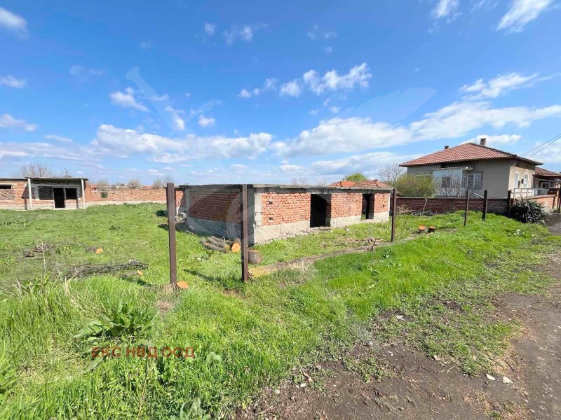 Na prodej  Spiknutí oblast Plovdiv , Karadžalovo , 780 m2 | 97516691