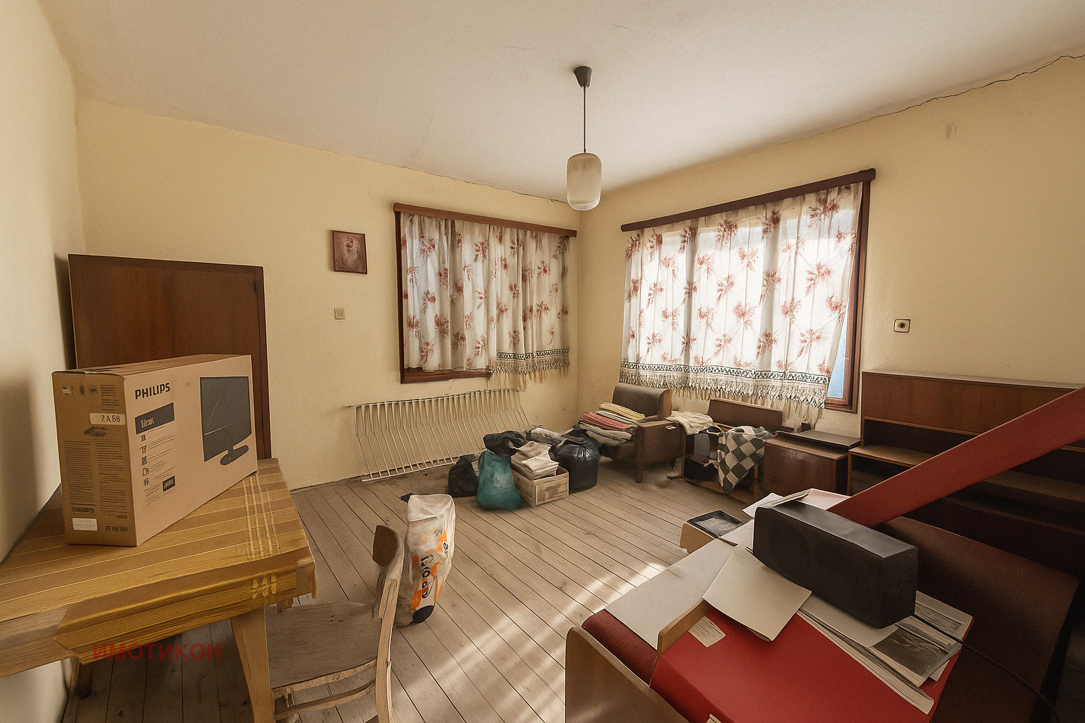 Продава КЪЩА, гр. Нова Загора, област Сливен, снимка 2 - Къщи - 49123953