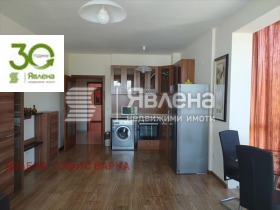 1 Schlafzimmer k.k. Sw.Sw. Konstantin i Elena, Warna 1