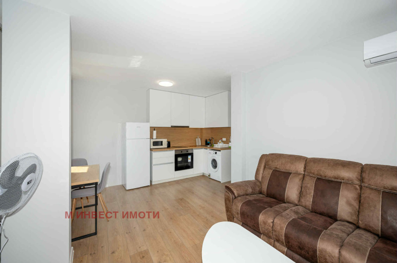 Na sprzedaż  1 sypialnia Plowdiw , Mladeżki Chalm , 60 mkw | 85375620 - obraz [5]