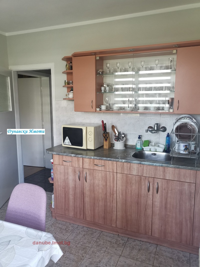 Продава 2-СТАЕН, гр. Русе, Здравец Изток