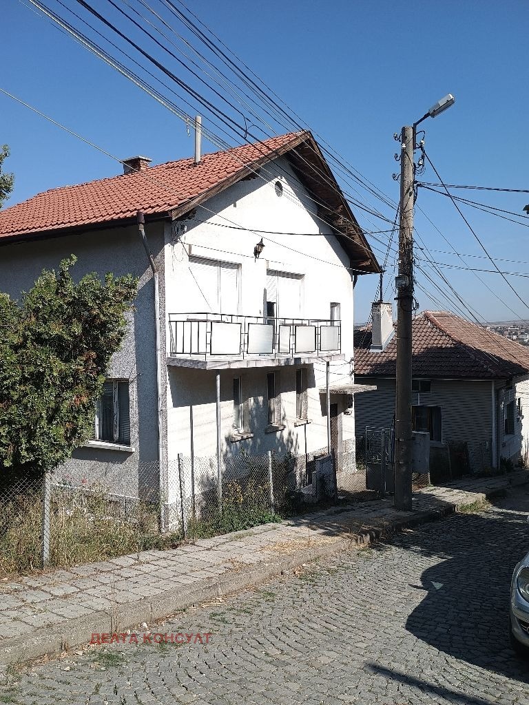 Продава  Къща град Перник , Каменина , 216 кв.м | 16162579