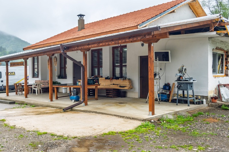 Til salgs  Hus region Vratsa , Ljutadsjik , 160 kvm | 98779505 - bilde [2]