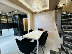 МЕЗОНЕТ, 135 m2