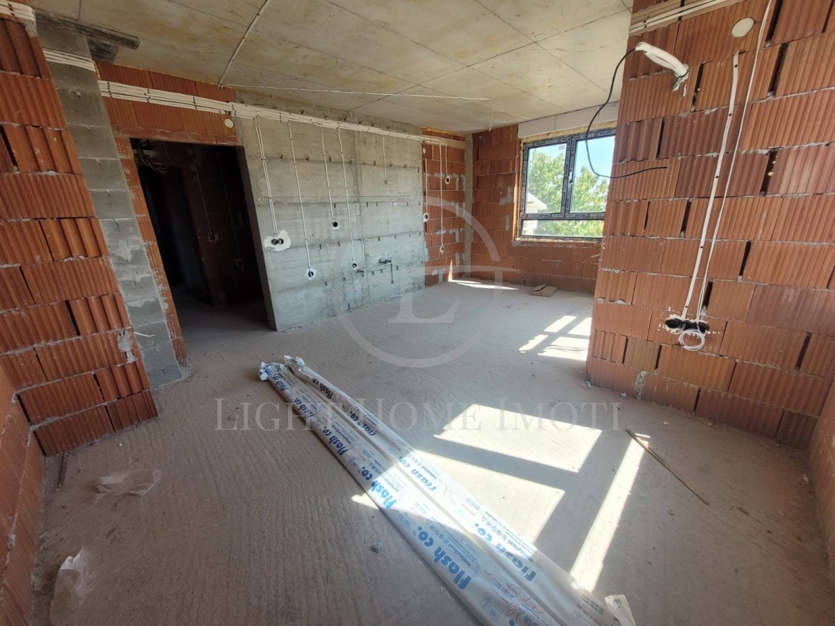 Продава 2-СТАЕН, гр. Пловдив, Прослав, снимка 2 - Апартаменти - 51927362