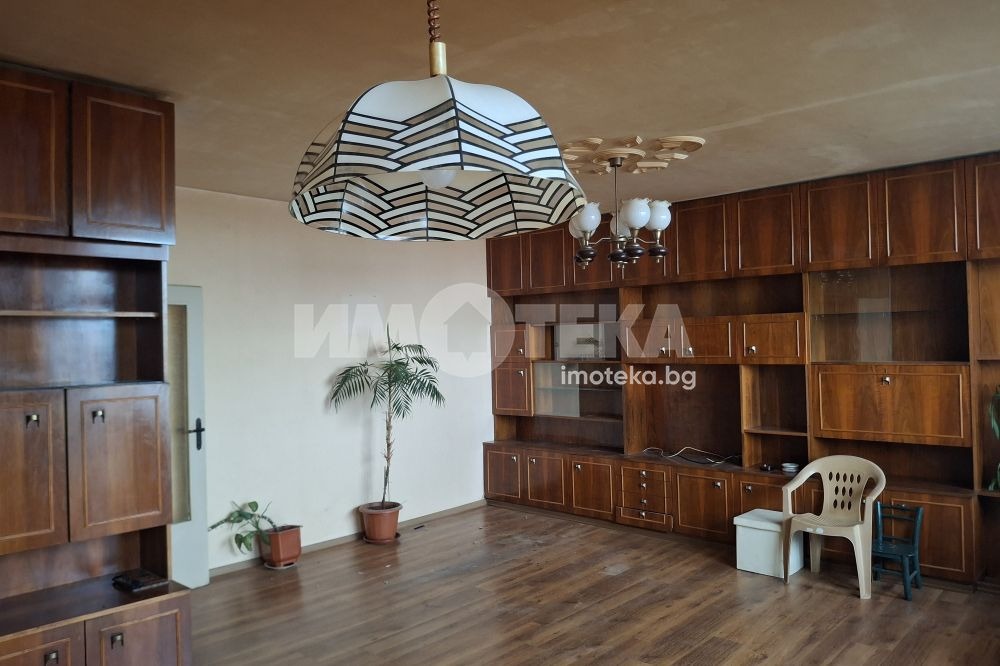 Продава 3-СТАЕН, гр. Пловдив, Център