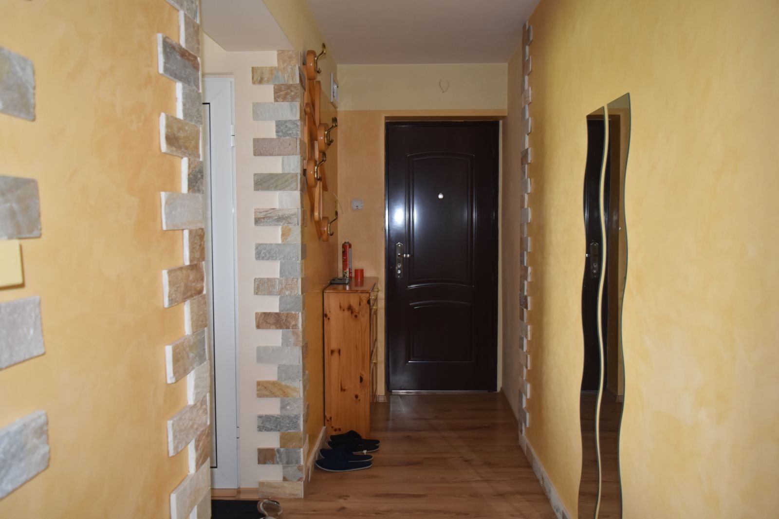 Продава 3-СТАЕН, гр. Видин, Бонония, снимка 3 - Апартаменти - 54878857