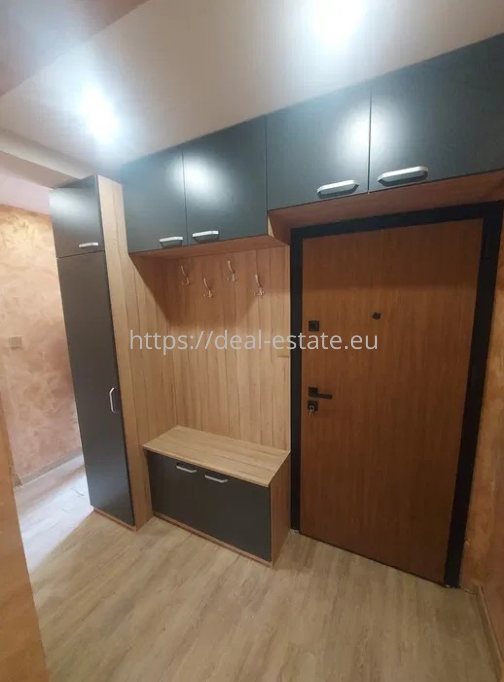 Продава МЕЗОНЕТ, гр. Благоевград, Широк център, снимка 2 - Апартаменти - 54213669