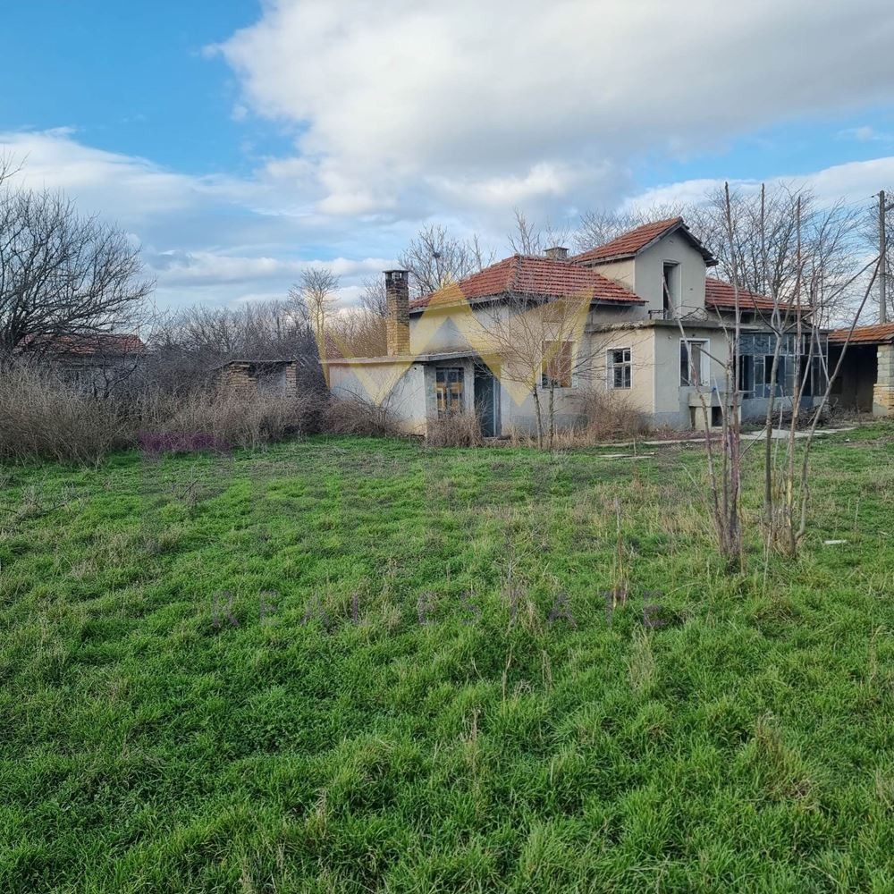 Продава КЪЩА, с. Неофит Рилски, област Варна