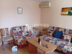 1 quarto k.k. Slantchev briag, região Burgas 2