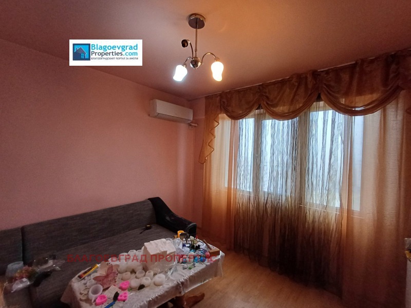 Продава 3-СТАЕН, гр. Благоевград, Струмско, снимка 3 - Апартаменти - 52815326