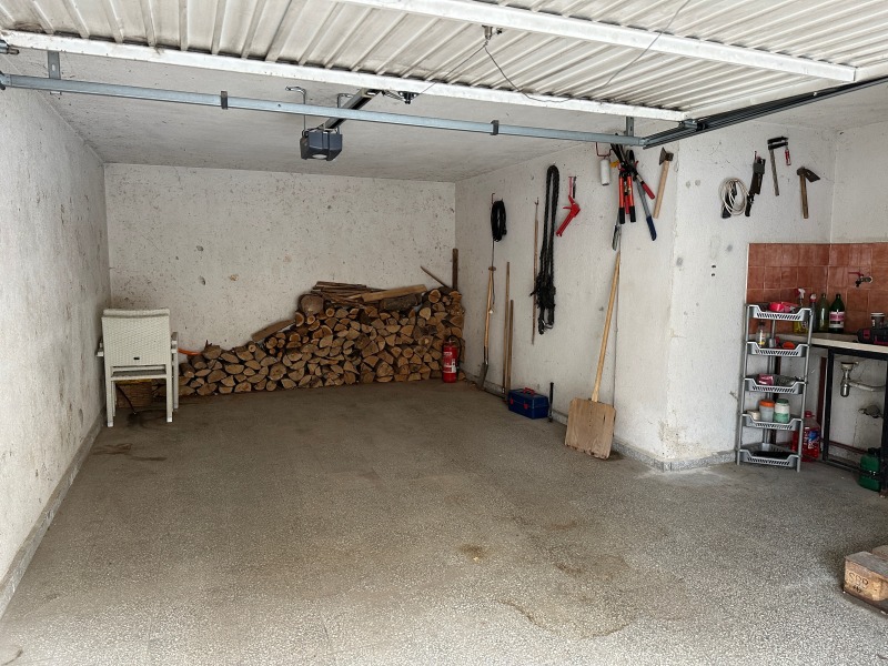 Продава  Гараж град София , Манастирски ливади , 32 кв.м | 61333111