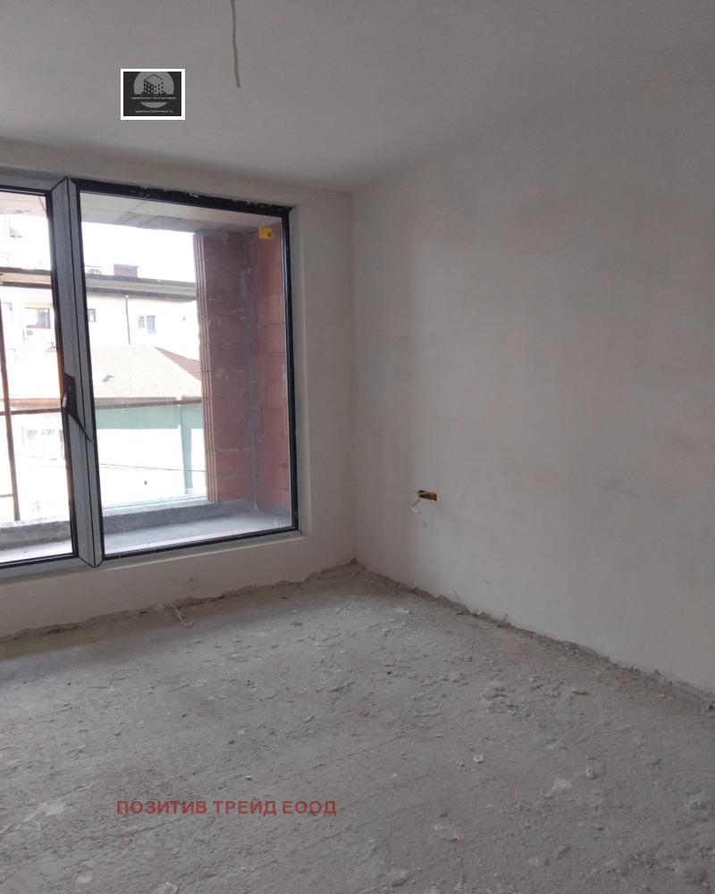 Продава 3-СТАЕН, гр. Дупница, област Кюстендил, снимка 3 - Апартаменти - 52504037