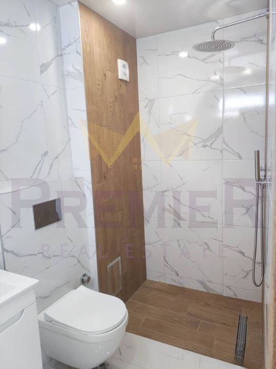 Продава 4-СТАЕН, гр. Варна, Център, снимка 9 - Апартаменти - 55796141