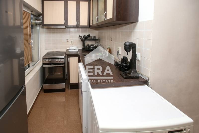 Продава ЕТАЖ ОТ КЪЩА, гр. София, Надежда 1, снимка 3 - Етаж от къща - 54236613