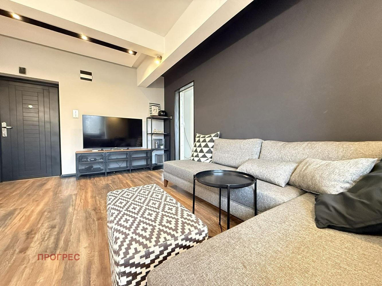 Продава 3-СТАЕН, гр. Пловдив, Младежки Хълм