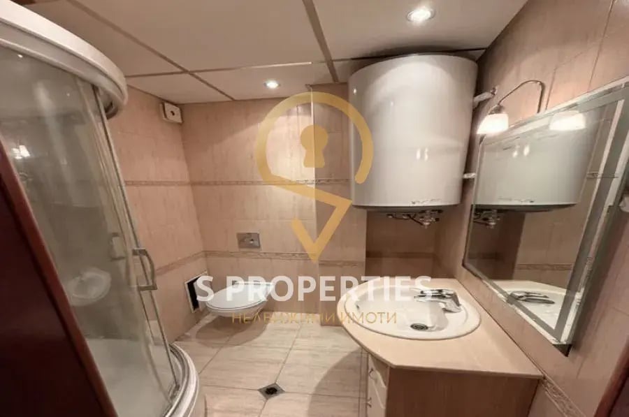 Продава МНОГОСТАЕН, гр. Варна, Център, снимка 8 - Апартаменти - 56729342