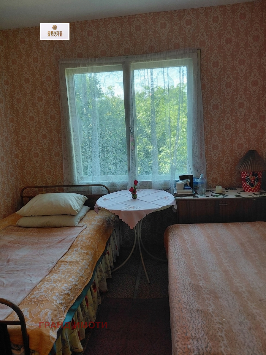Продава КЪЩА, с. Червена вода, област Русе, снимка 4 - Къщи - 55063347