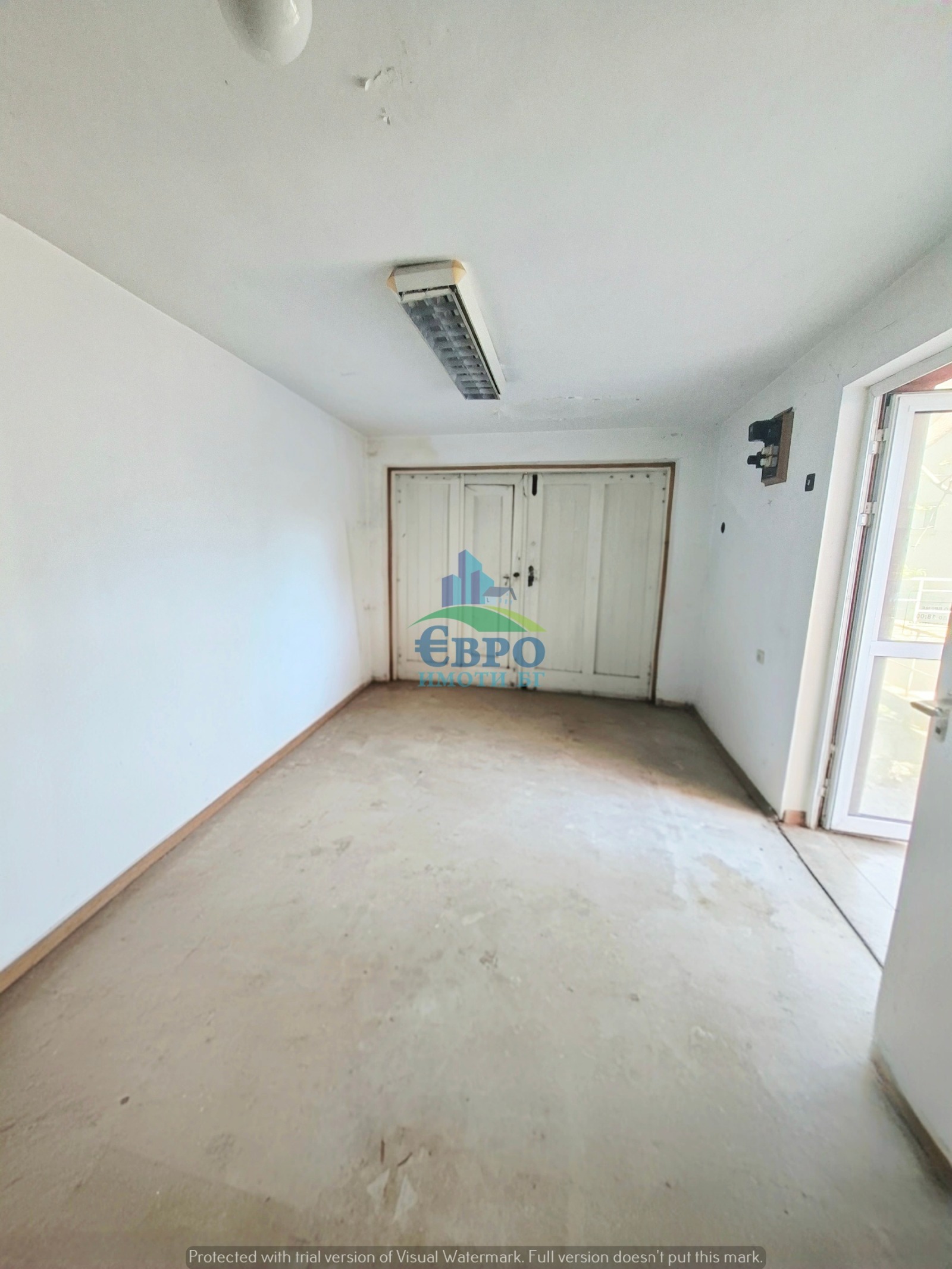 Продава ГАРАЖ, ПАРКОМЯСТО, гр. Стара Загора, Център, снимка 2 - Гаражи и паркоместа - 54789374