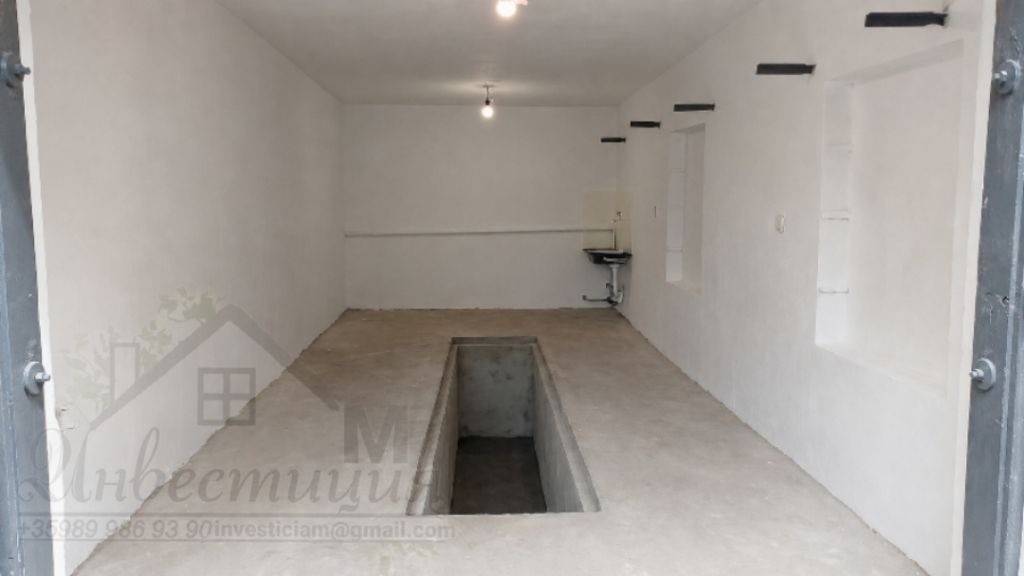 Продава ГАРАЖ, ПАРКОМЯСТО, гр. Стара Загора, Център, снимка 2 - Гаражи и паркоместа - 54942382