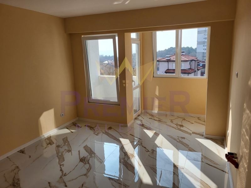 À venda  1 quarto Varna , Cveten kvartal , 45 m² | 11808462